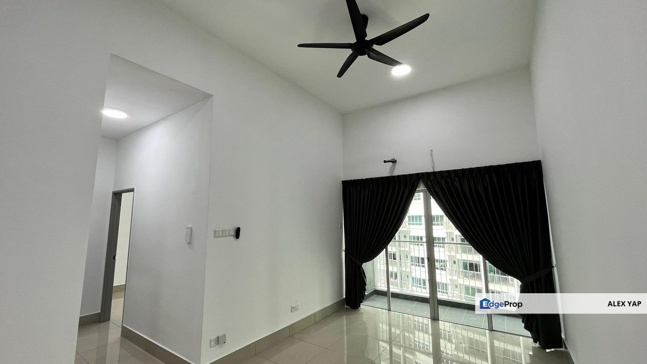 Available Now | Razak City Condo @ Sungai Besi For Sale | Full Loan | Near MRT Salak Selatan | 3 ROOMS 2 BATHROOMS | Prime Location, Kuala Lumpur, Salak Selatan