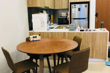 Petalz Residences (Residensi Rimbunan)