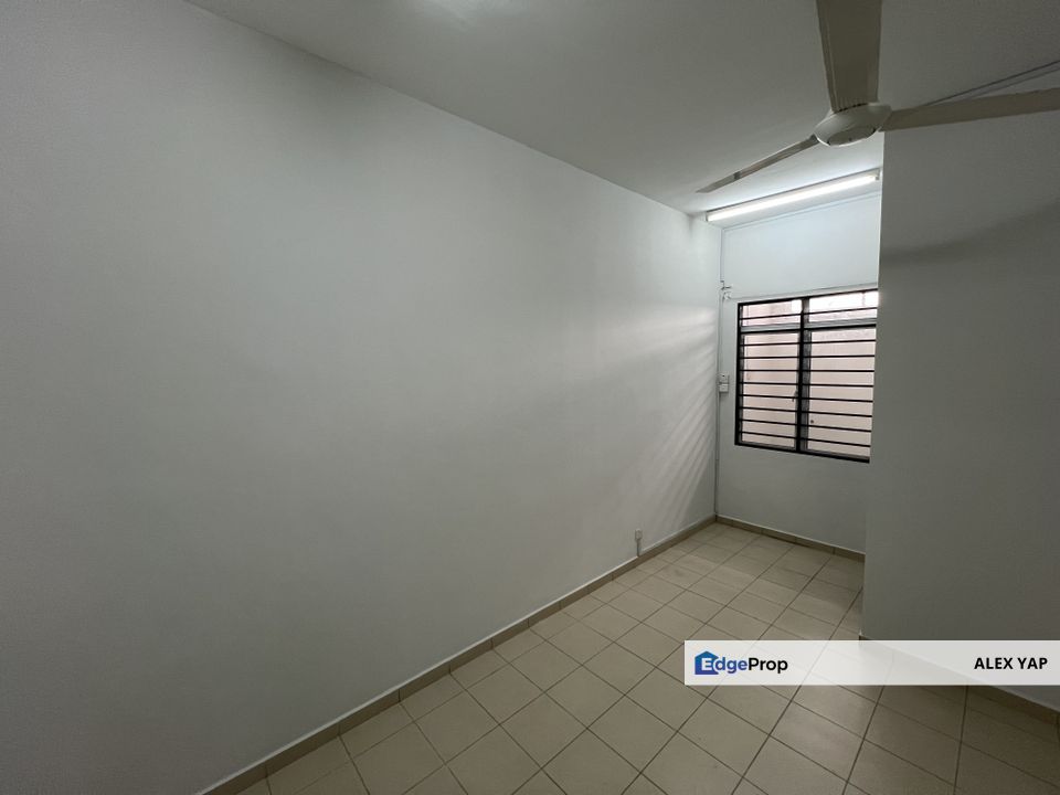 Available Now ！Taman TTDI Grove ZINNIA Double Storey Kajang For Sale | Kitchen Extended | Freehold | Move in Condition | 22 x 70 sqf | 4room3bath, Selangor, Kajang