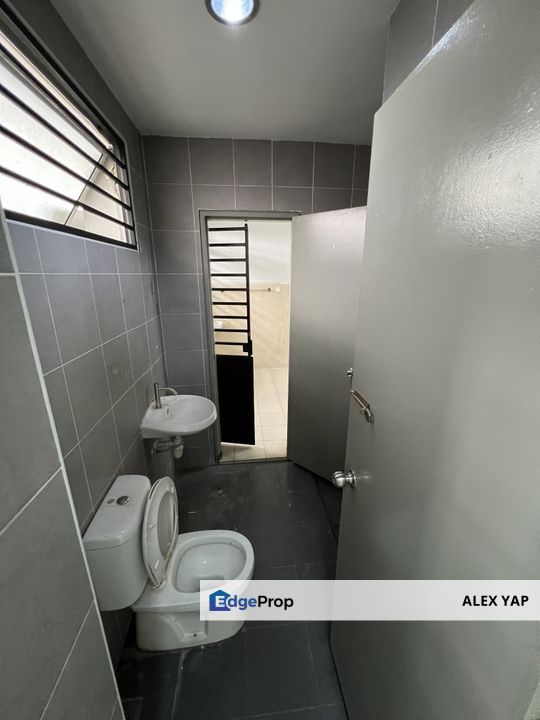 Available Now ！Taman TTDI Grove ZINNIA Double Storey Kajang For Sale | Kitchen Extended | Freehold | Move in Condition | 22 x 70 sqf | 4room3bath, Selangor, Kajang