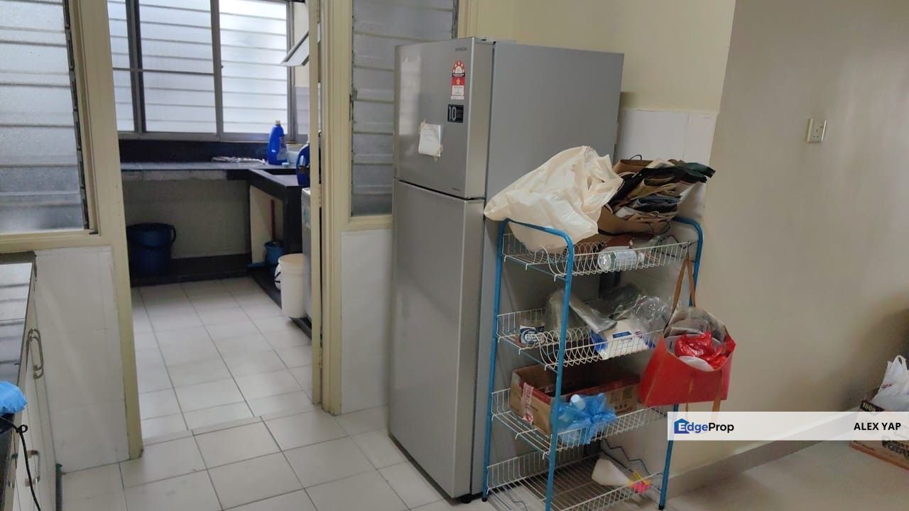 Available Now ！Suriamas Condominium For Sale | Bandar Sunway | Renovated | Near BRT | Move in Condition | High floor | Prime Location, Selangor, Bandar Sunway