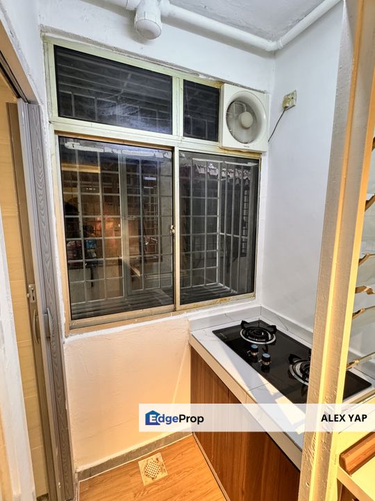 Available Deposit RM1000 ONLY ！Apartment Harmoni Damansara Damai For Sale | Fully Renovated | Near MRT Damansara Damai | Move in Condition | Level 2, Selangor, Damansara Damai