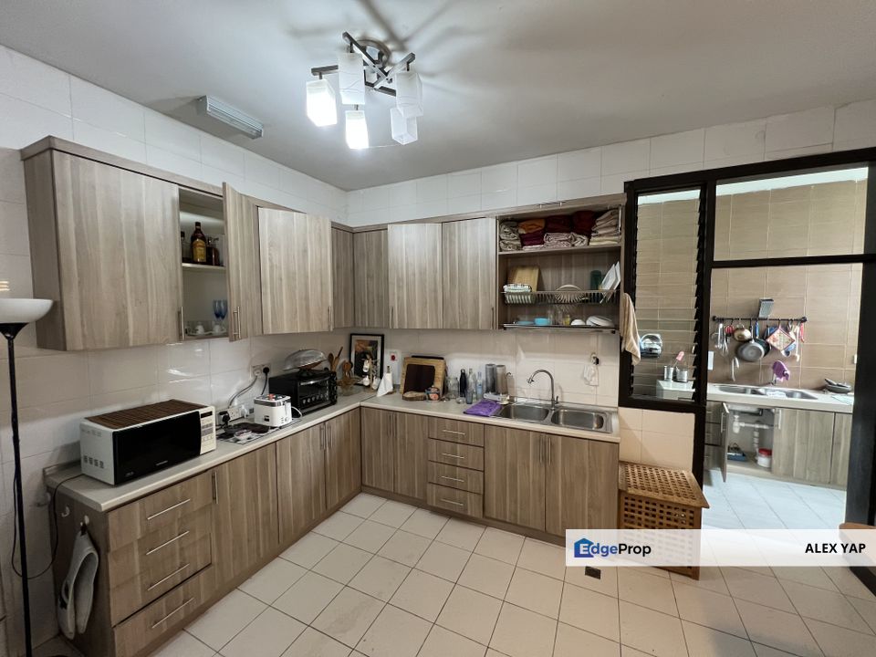 Available Now ！USJ One Avenue Condominium Subang Jaya For Sale | Renovated | Freehold | Move in Condition | 1346sqf Big Layout, Selangor, USJ