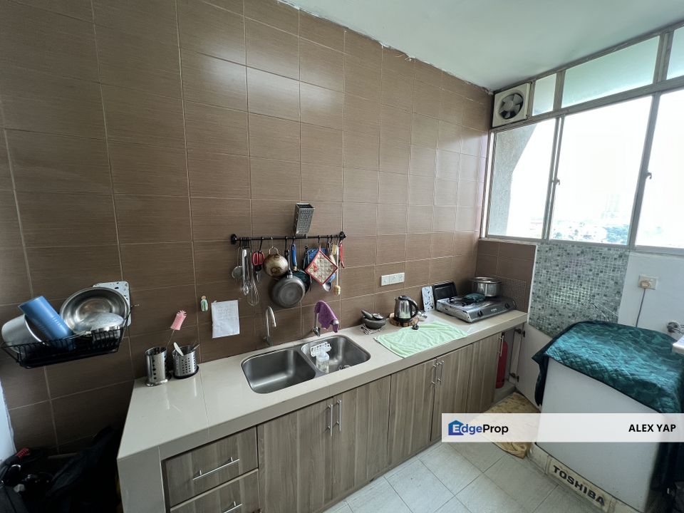 Available Now ！USJ One Avenue Condominium Subang Jaya For Sale | Renovated | Freehold | Move in Condition | 1346sqf Big Layout, Selangor, USJ