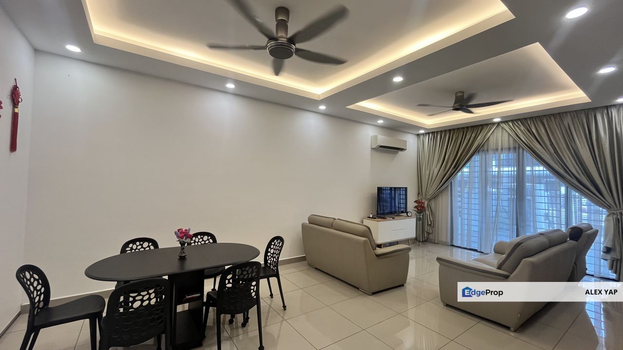 Good Condition | NEW Double Storey Taman Purta Prima For Sale | Renovated | 22x75 | Low Density | Freehold | Extended Kitchen, Selangor, Puchong