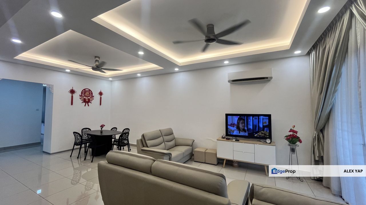 Good Condition | NEW Double Storey Taman Purta Prima For Sale | Renovated | 22x75 | Low Density | Freehold | Extended Kitchen, Selangor, Puchong