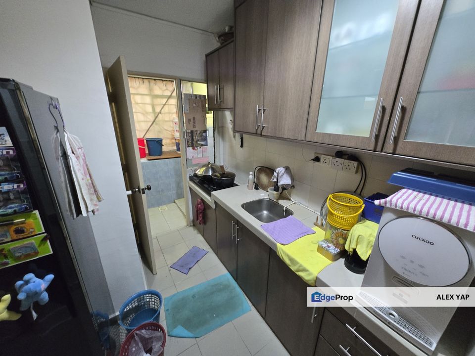 Good Condition | Harmoni Apartment For Sale For Sale | Renovated | Near MRT Damansara Damai | Full Tiles, Selangor, Damansara Damai