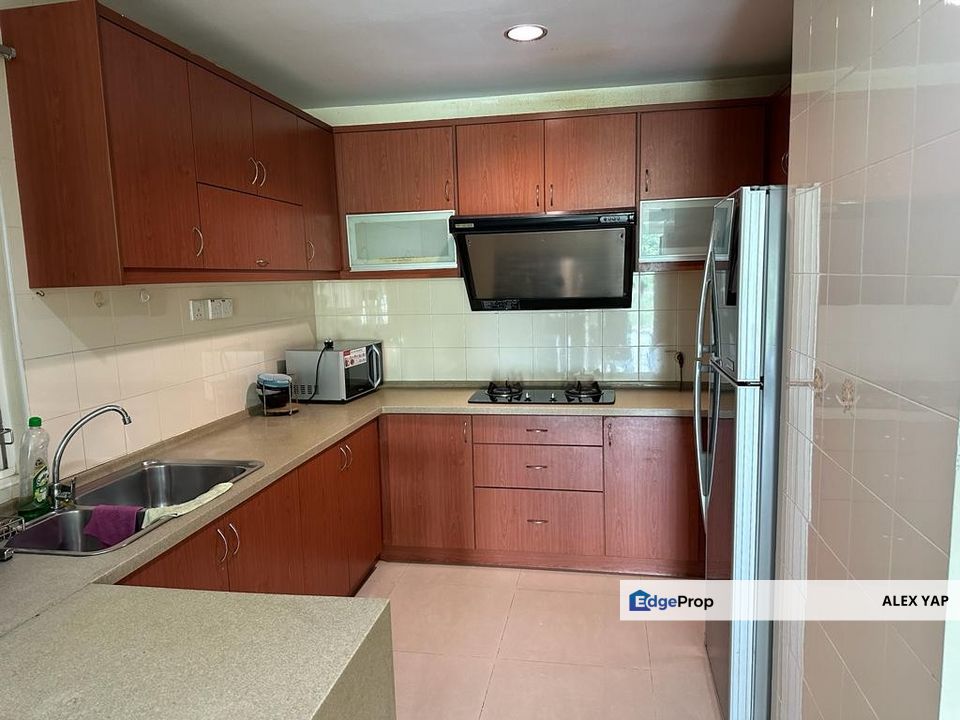 Sutramas / Dutamas / 2 Carpark/ Strata Title/ Freehold/ Fully Furnished/ Near MRT KTM/ Condominium/ KL , Kuala Lumpur, Dutamas