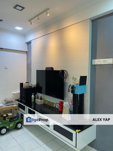 Endah Ria Condominium / Strata Title / Good Location / Easy to Access / Block C / Partially Furnished , Kuala Lumpur, Bandar Baru Sri Petaling