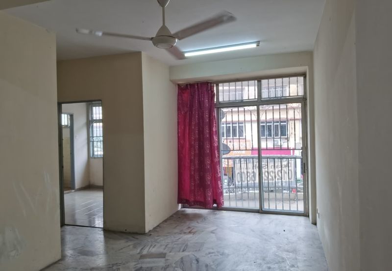 Greenview Apartments