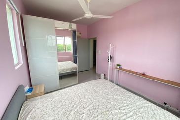 The Residence 1 @ Tiara South