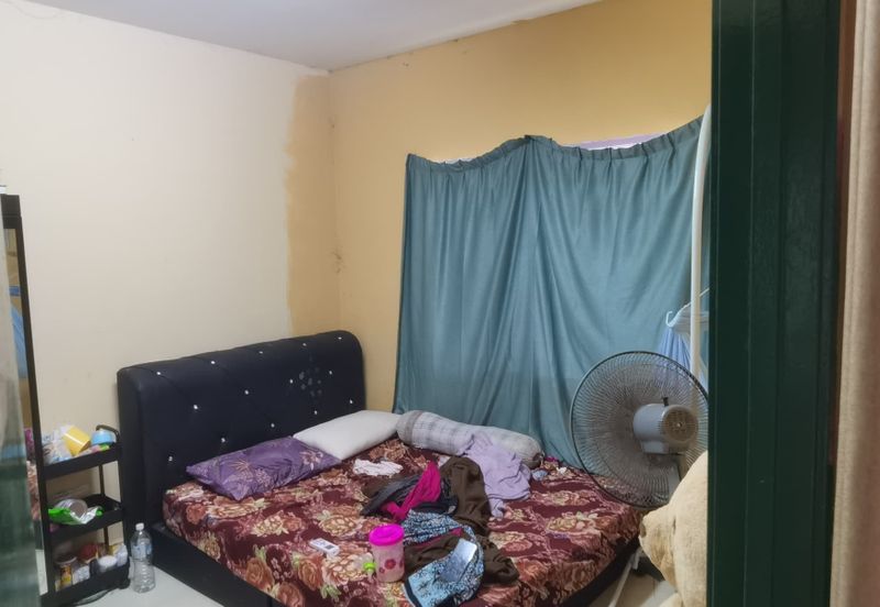 Pangsapuri Putra Raya