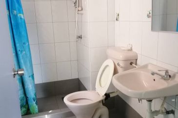 Danau Impian Condominium