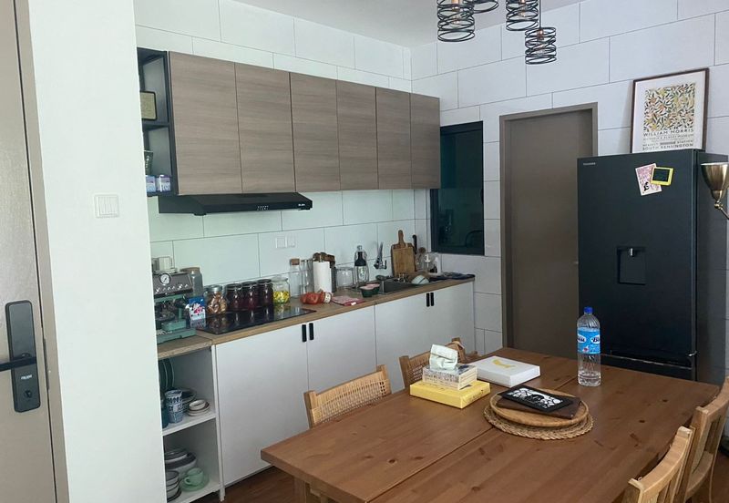 The Trees, Bukit Lanjan