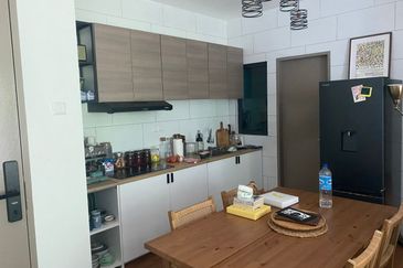 The Trees, Bukit Lanjan