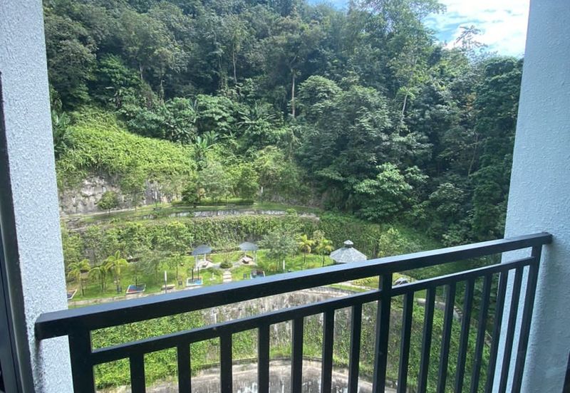 The Trees, Bukit Lanjan