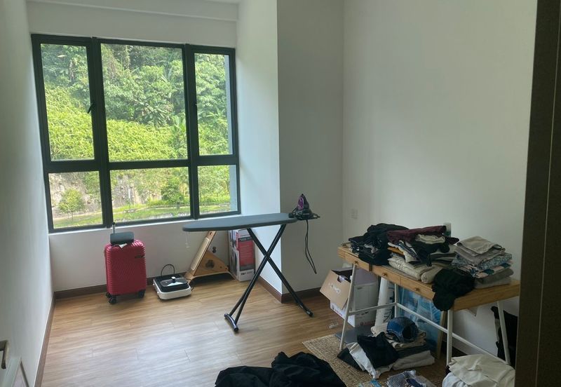 The Trees, Bukit Lanjan