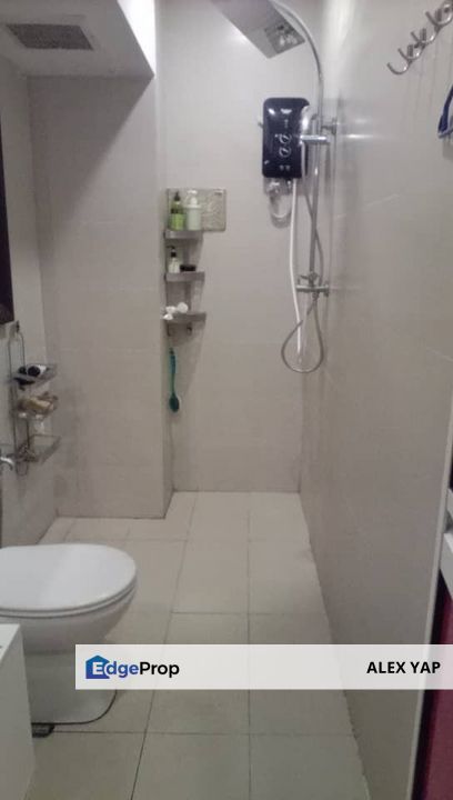 Vista Impiana Apartment/ Taman Bukit Serdang/ Low Deposit/ Studio Unit/ Fully Furnished/ Low Floor/ Sale/ Jual, Selangor, Seri Kembangan