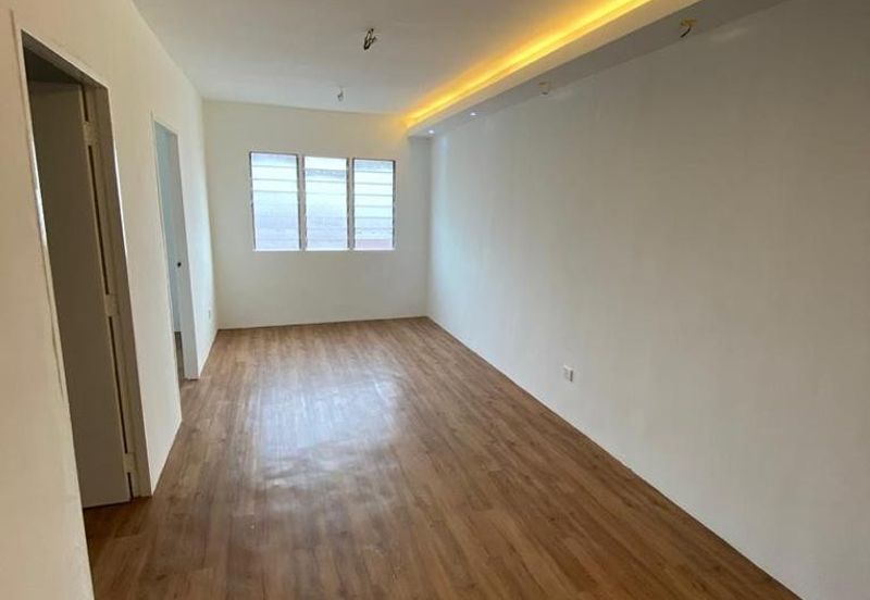 Apartment Lestari