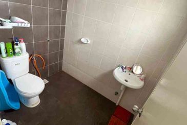 De Bayu Apartment @ Setia Alam