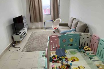 De Bayu Apartment @ Setia Alam