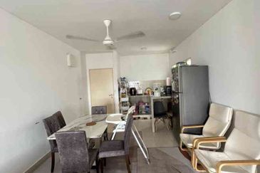 De Bayu Apartment @ Setia Alam