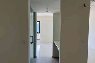 Emerald 9 Condominium