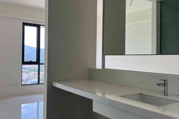 Emerald 9 Condominium