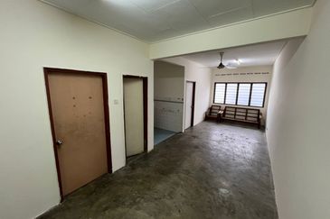 Subang Perdana Goodyear Court 10