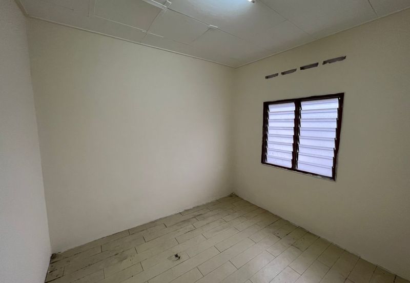 Subang Perdana Goodyear Court 10