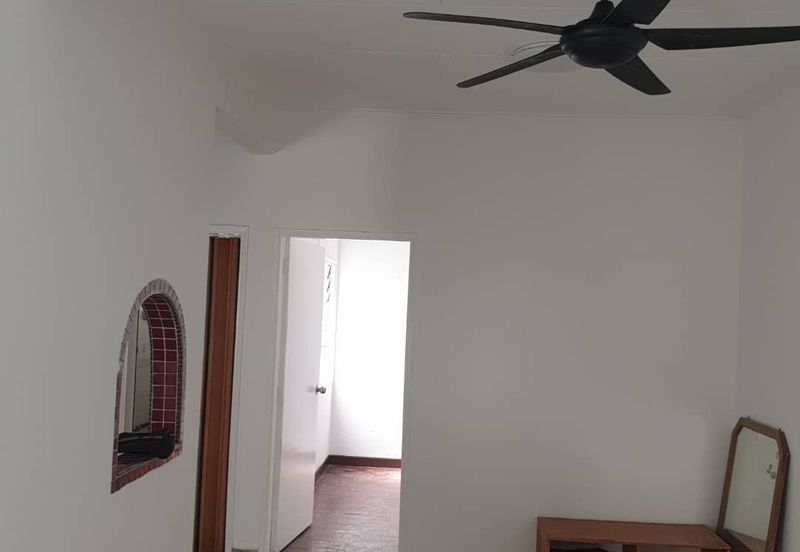 Subang Perdana Goodyear Court 5