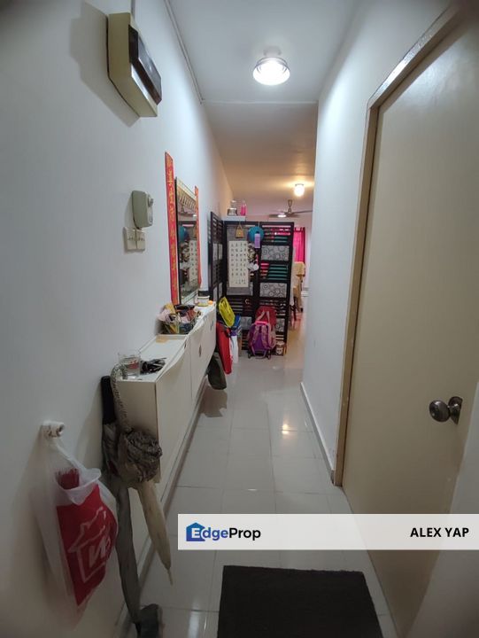 Apartment Harmoni/ Damansara Damai/ Low Deposit/ Middle Floor/ Partially/ Sale, Selangor, Damansara Damai