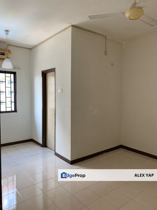 Puri Aiyu Condo/ Shah Alam/ Below Market Price/ Freehold/ with Strata Title/ Facing Pool View, Selangor, Shah Alam