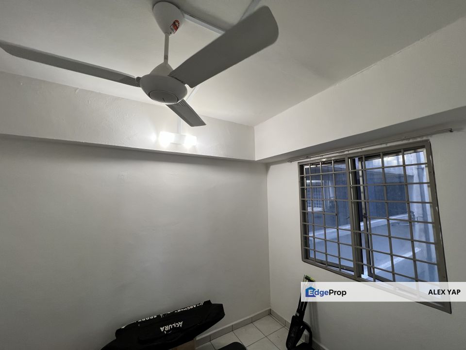 Vista Saujana Apartment/ Wangsa Permai Kepong/ 100% Full Loan/ Good ROI/ Own stay & Invest/ Vista Saujana Kepong, Kuala Lumpur, Kepong