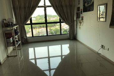 Vista Alam Serviced Apartment