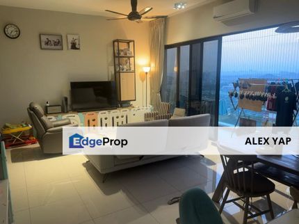 Partially Furnished! CloudTree Serviced Residence for Sale! Nice Unit! 1269sf!, Selangor, Seri Kembangan