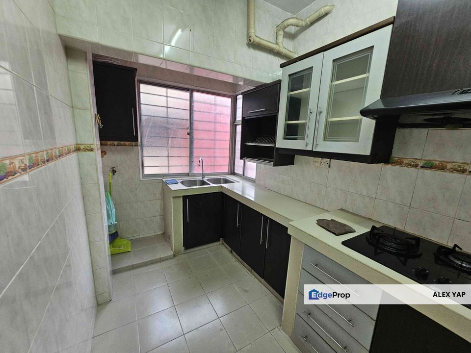 Renovated Unit! SD Apartment II at Sri Damansara! Freehold! Full Loan / Low Depo can be arrange!, Selangor, Bandar Sri Damansara