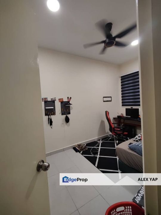 Ivory Residence/ Mutiara Heights Kajang/ Freehold/ 2 carparks/ 100% Full Loan/ Non Bumi Lot/ Sale, Selangor, Kajang