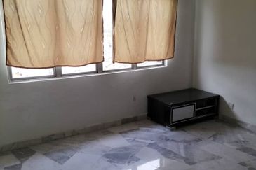 Subang Perdana Goodyear Court 8