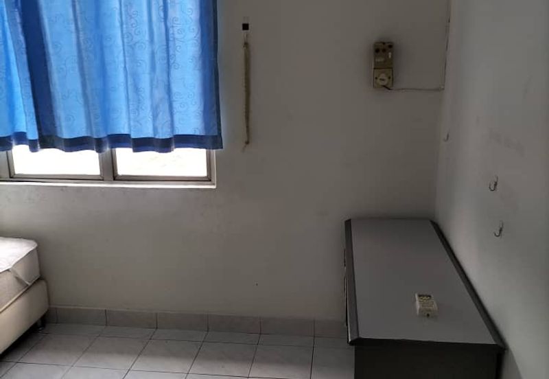 Subang Perdana Goodyear Court 8