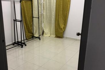 Residensi Laguna Biru 2