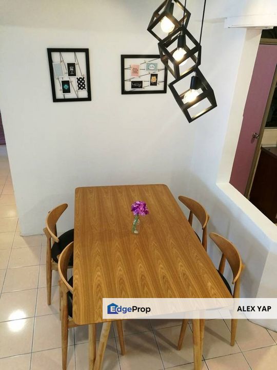 Apartment Rhythm Avenue/ USJ Subang Jaya/ Freehold/ Non Bumi Lot/ 100% Full Loan/ Fully Furnished/ Sale, Selangor, USJ