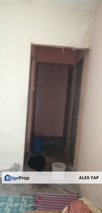 Sri Meranti Pangsapuri/ Bandar Sri Damansara/ Freehold/ Level 1/ Block K3/ Basic Unit/ Sale, Selangor, Bandar Sri Damansara