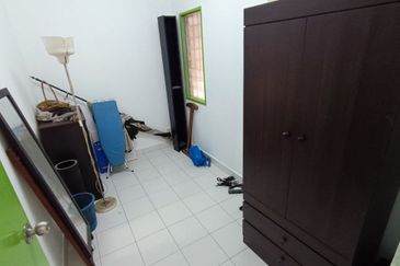 Apartment Lestari