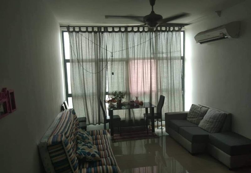 Vista Alam Serviced Apartment