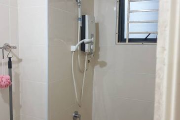 Vista Alam Serviced Apartment