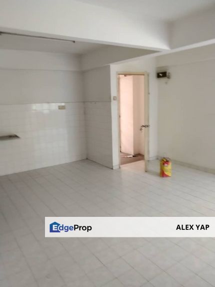Apartment Aman Satu/ Aman Puri Kepong/ Below Market Price/ Freehold/ Non Bumi Lot/ 100% Full Loan/ Sale, Kuala Lumpur, Kepong