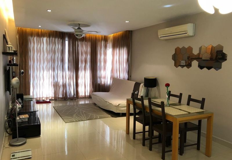 Royal Domain Sri Putramas II