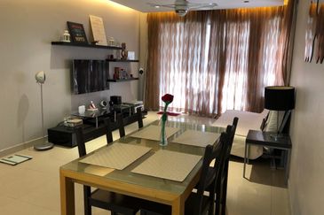 Royal Domain Sri Putramas II