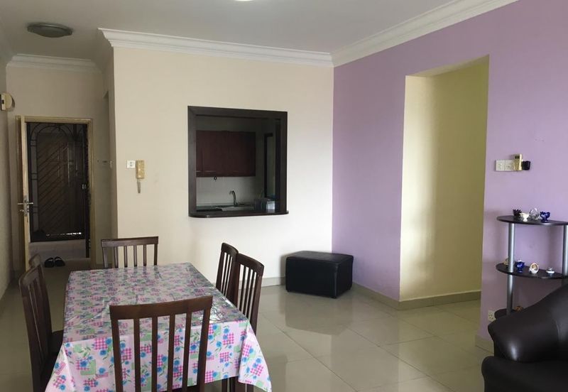 Royal Domain Sri Putramas II